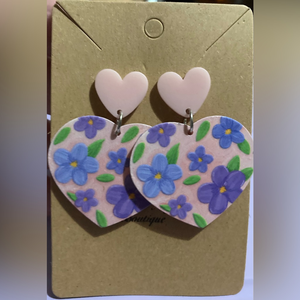 Nwt Boutique Style Pink Heart Floral Drop Earrings
